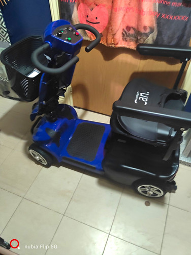 Blue black wheel electric - &,